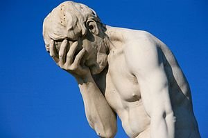 300px-Paris_Tuileries_Garden_Facepalm_st
