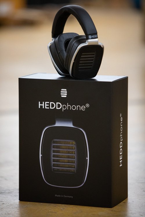 HEDDPhone_One_packaging_1.jpg
