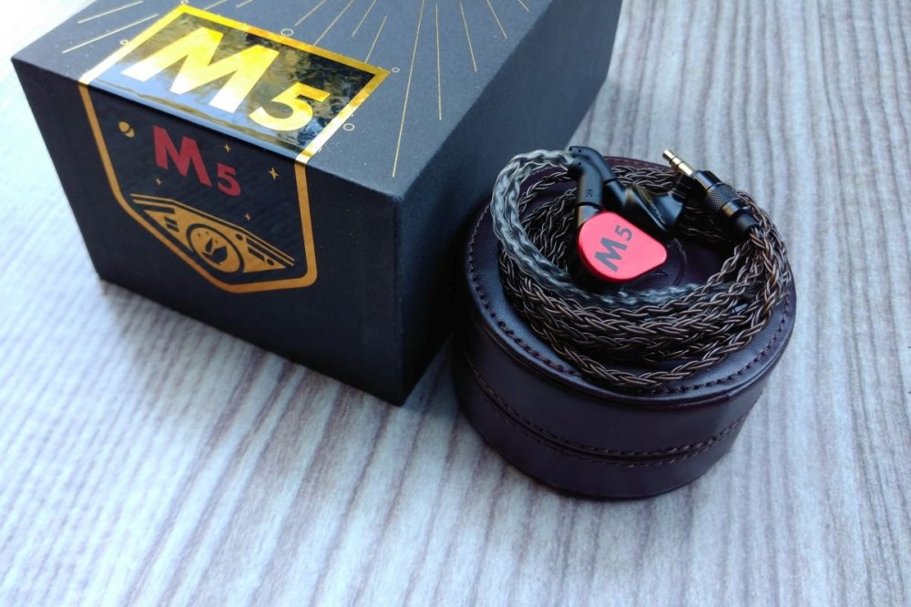 Fir Audio M5 #1.jpg