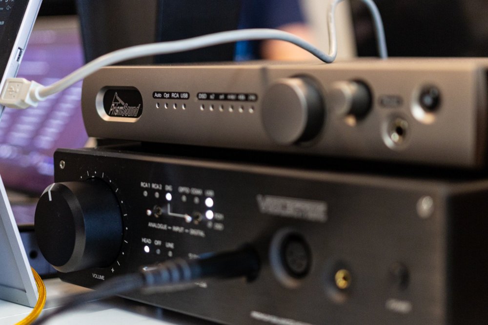 MP3Store_meet_18wrz-11.jpg