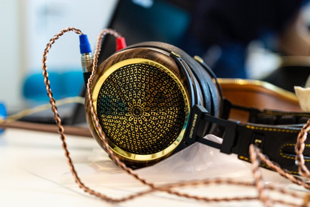 MP3Store_meet_18wrz-7.jpg