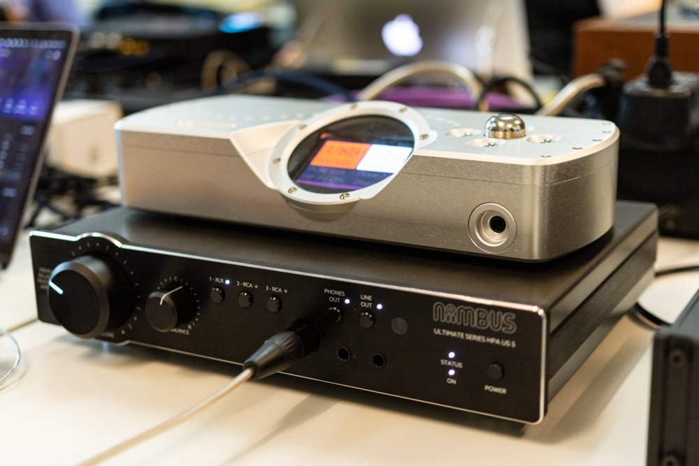MP3Store_meet_18wrz-9.jpg